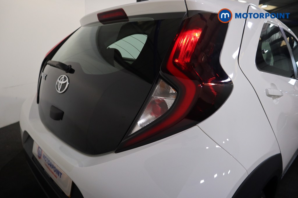 Toyota Aygo X Pure Manual Petrol Hatchback - Stock Number (1577549) - 20th supplementary image