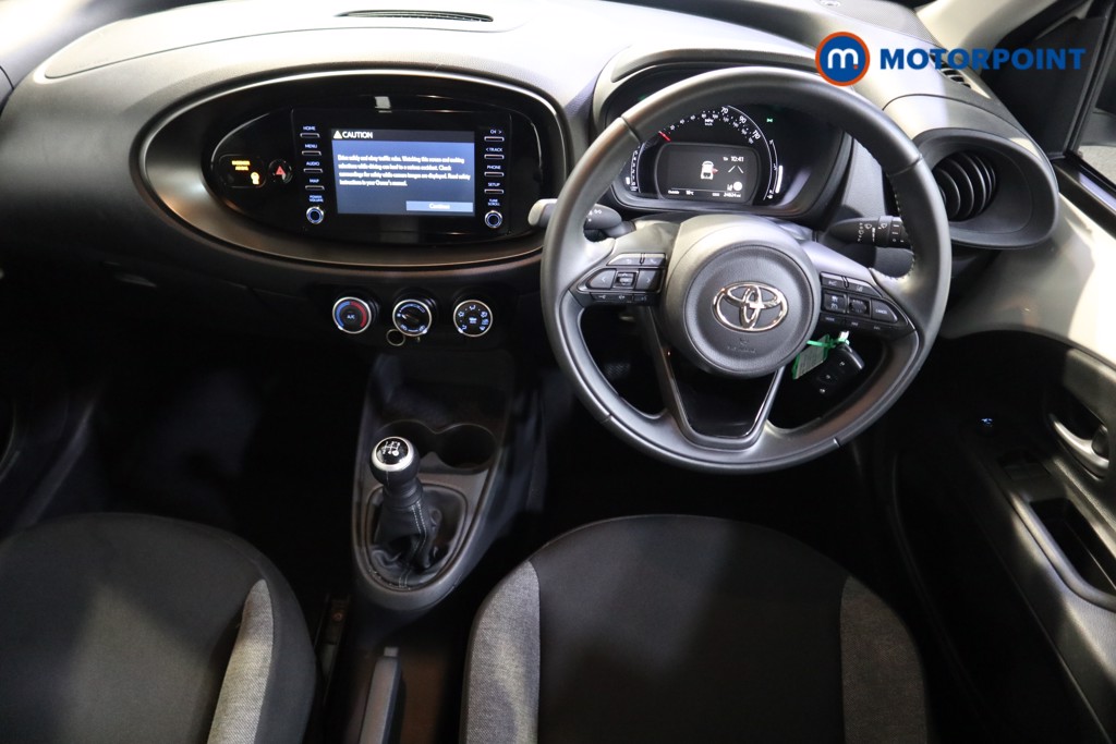 Toyota Aygo X Pure Manual Petrol Hatchback - Stock Number (1577549) - 1st supplementary image