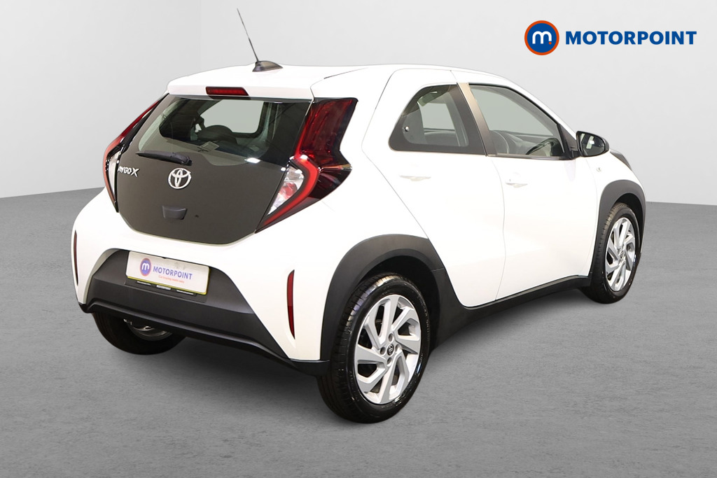 Toyota Aygo X Pure Manual Petrol Hatchback - Stock Number (1577549) - Drivers side rear corner