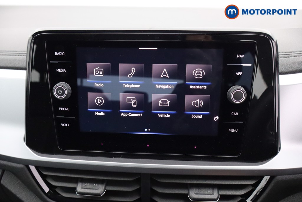 Volkswagen T-Roc Life Manual Petrol SUV - Stock Number (1577690) - 11th supplementary image