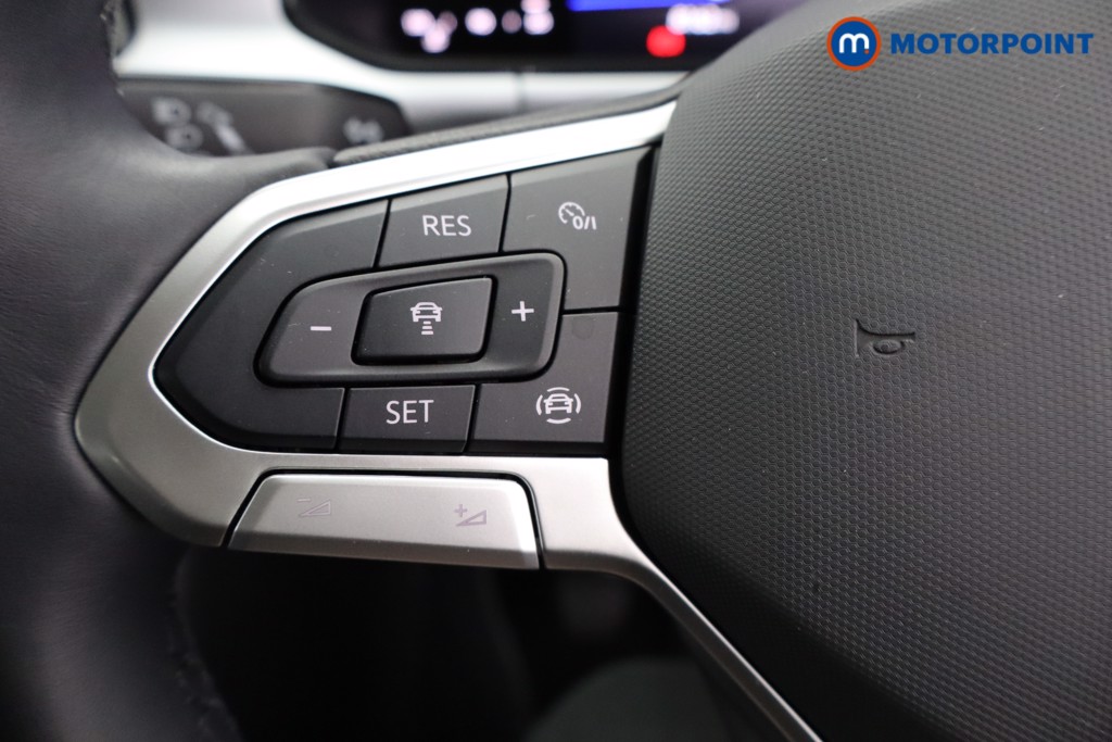 Volkswagen T-Roc Life Manual Petrol SUV - Stock Number (1577690) - 14th supplementary image