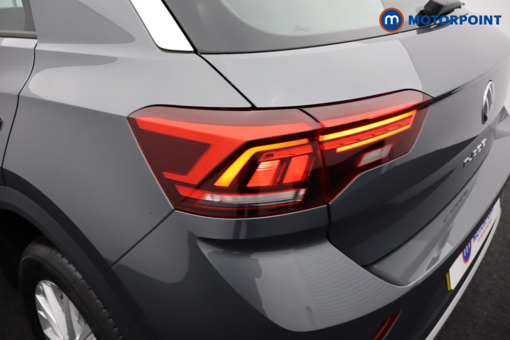 Volkswagen T-Roc Life Manual Petrol SUV - Stock Number (1577690) - 26th supplementary image