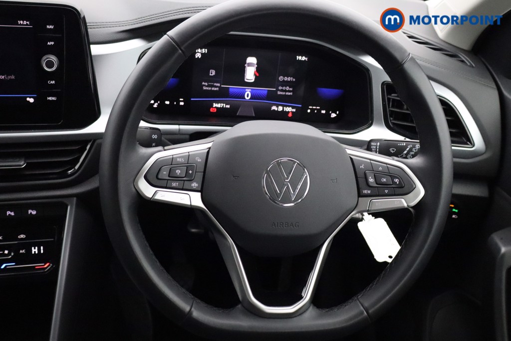 Volkswagen T-Roc Life Manual Petrol SUV - Stock Number (1577710) - 3rd supplementary image