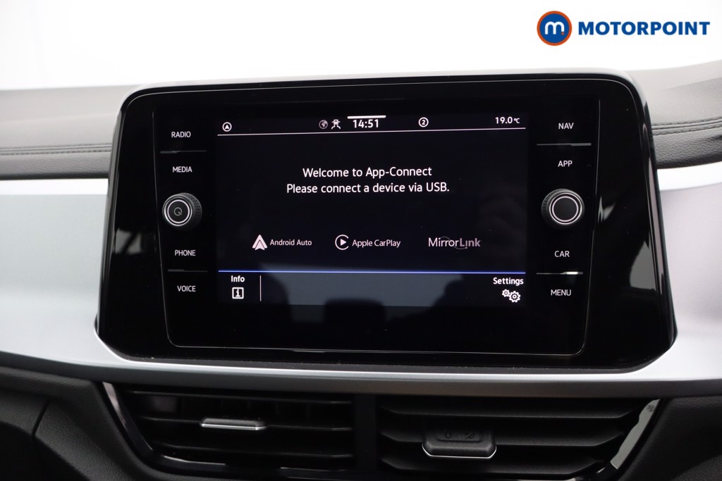 Volkswagen T-Roc Life Manual Petrol SUV - Stock Number (1577710) - 10th supplementary image