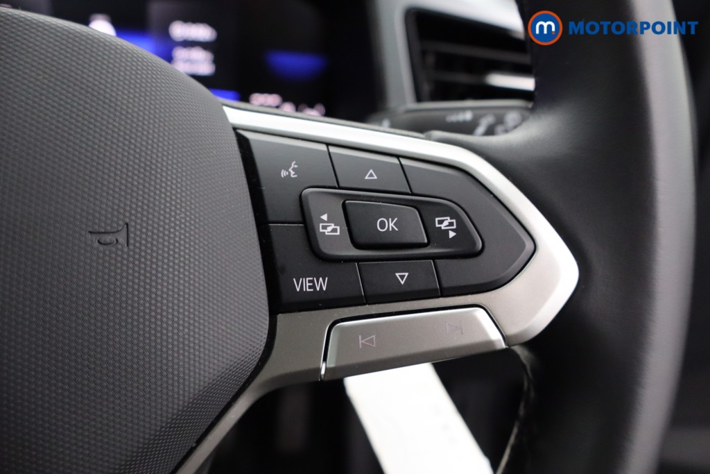 Volkswagen T-Roc Life Manual Petrol SUV - Stock Number (1577710) - 15th supplementary image
