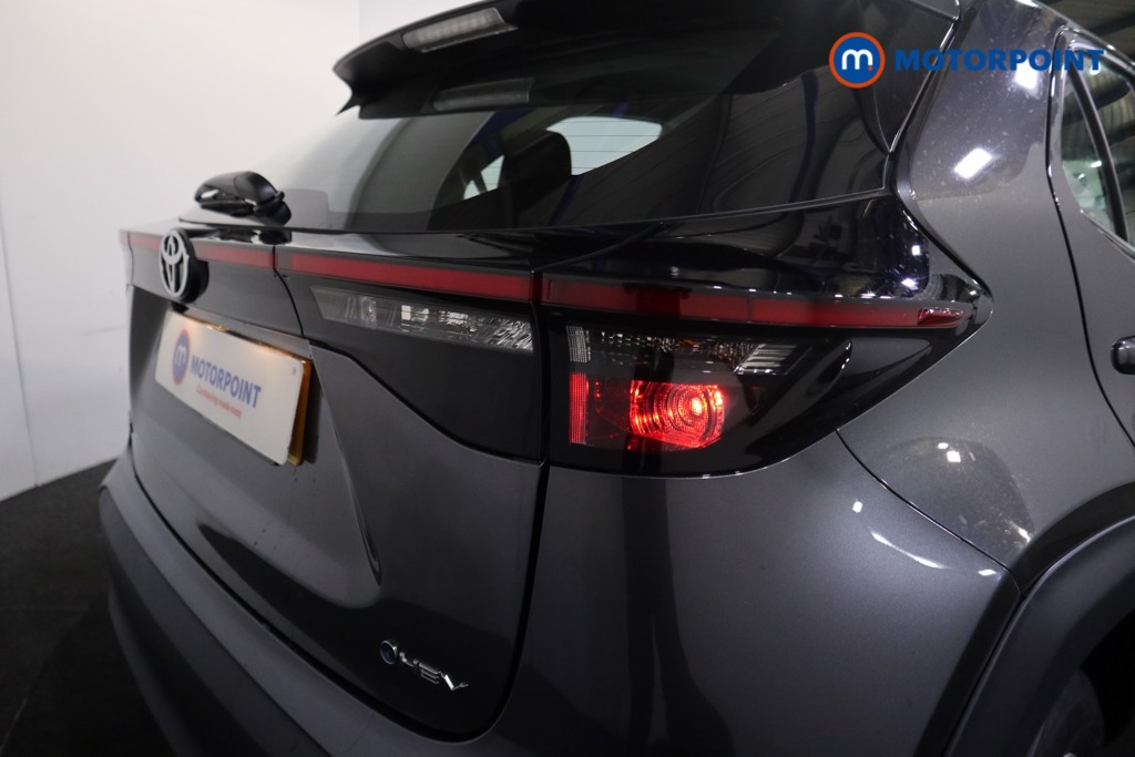 Toyota Yaris Cross Icon Automatic Petrol-Electric Hybrid Estate - Stock Number (1577718) - 19th supplementary image