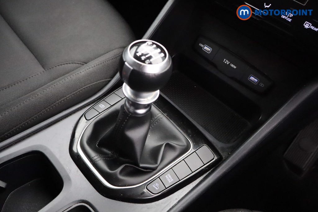Hyundai Tucson Se Connect Manual Petrol SUV - Stock Number (1577950) - 11th supplementary image