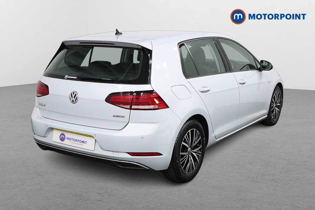 Volkswagen Golf SE Automatic Petrol Hatchback - Stock Number (1577975) - Drivers side rear corner