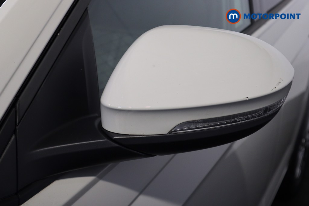 Volkswagen Taigo R-Line Automatic Petrol SUV - Stock Number (1577982) - 26th supplementary image