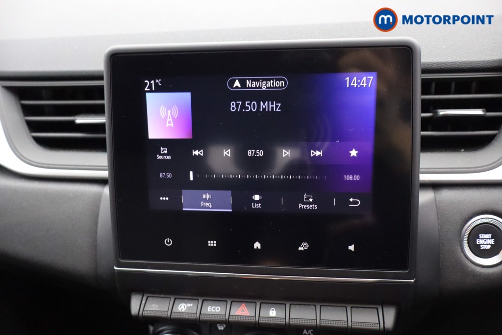 Renault Captur Iconic Automatic Petrol SUV - Stock Number (1578008) - 6th supplementary image