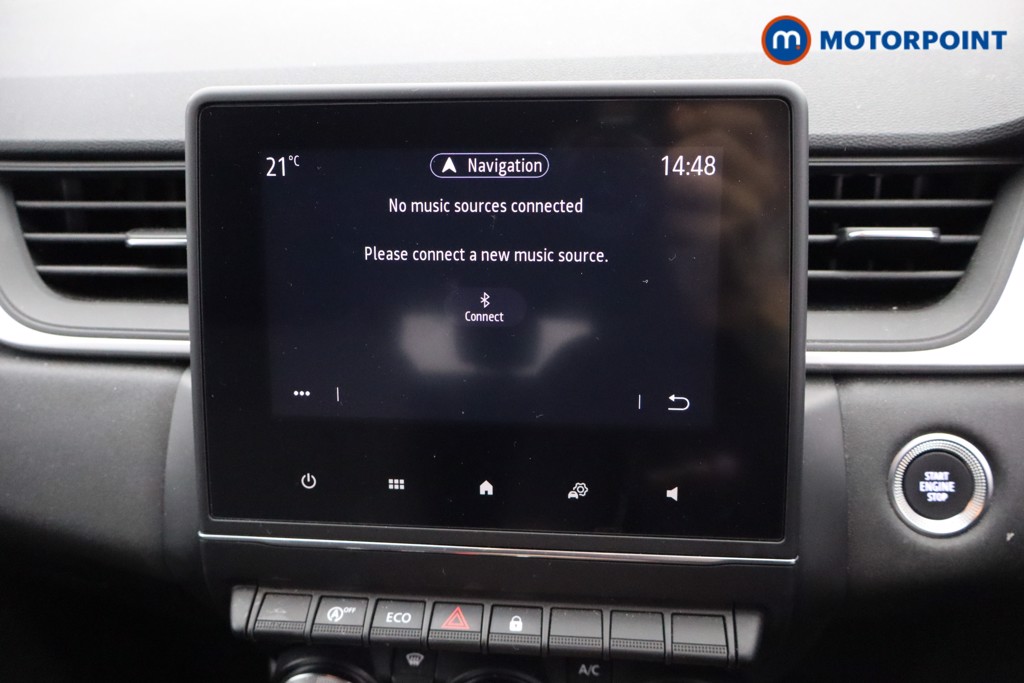 Renault Captur Iconic Automatic Petrol SUV - Stock Number (1578008) - 7th supplementary image