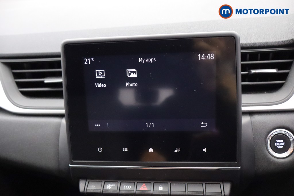 Renault Captur Iconic Automatic Petrol SUV - Stock Number (1578008) - 8th supplementary image