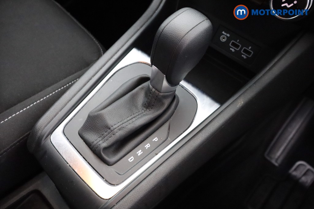 Renault Captur Iconic Automatic Petrol SUV - Stock Number (1578008) - 13th supplementary image