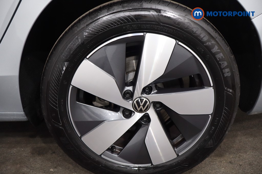 Volkswagen Passat Life Automatic Petrol Plug-In Hybrid Estate - Stock Number (1578108) - 12th supplementary image