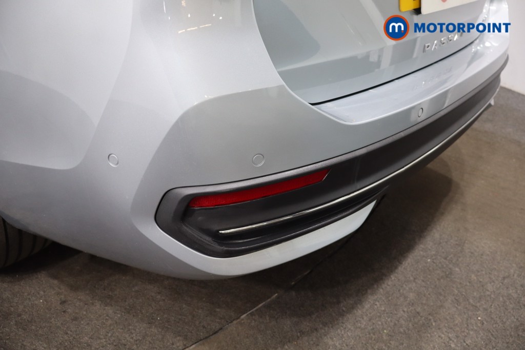 Volkswagen Passat Life Automatic Petrol Plug-In Hybrid Estate - Stock Number (1578108) - 35th supplementary image