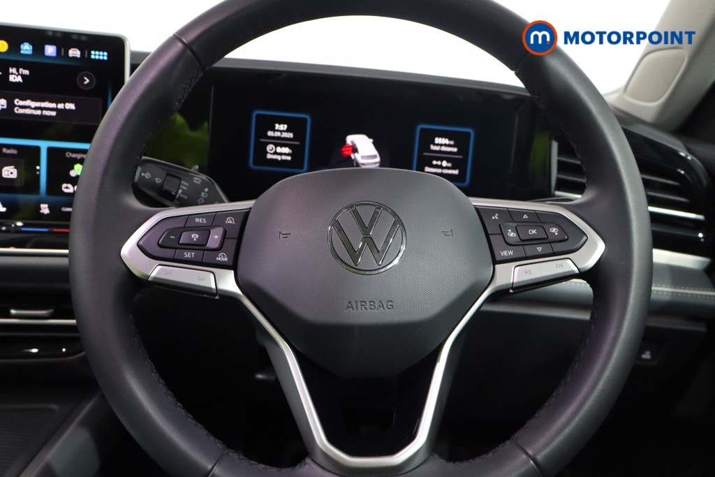 Volkswagen Passat Life Automatic Petrol Plug-In Hybrid Estate - Stock Number (1578118) - 6th supplementary image