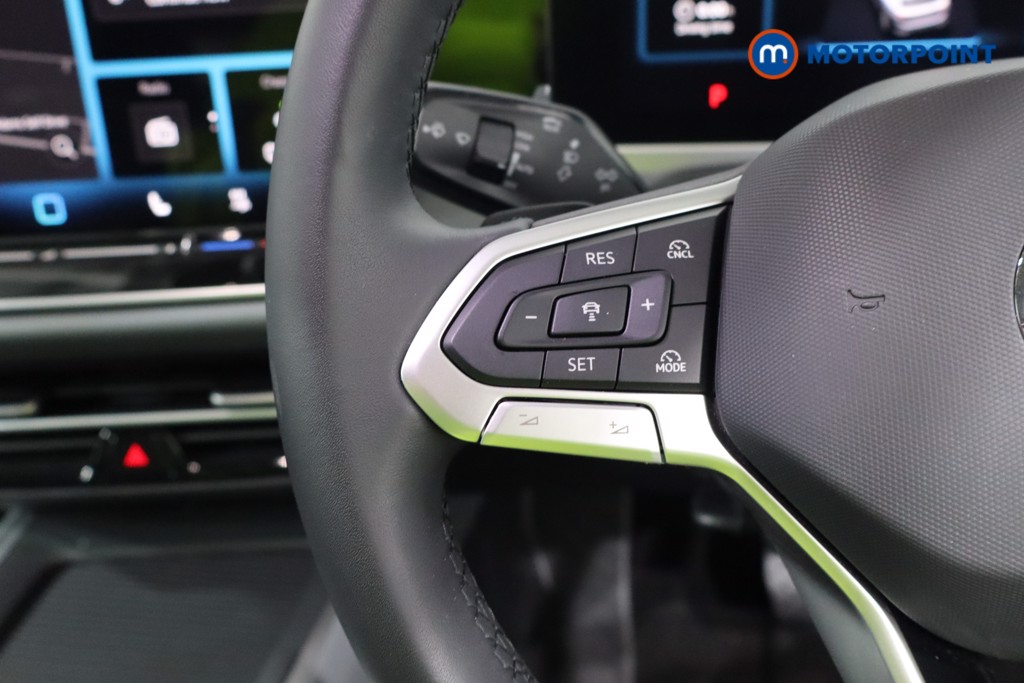 Volkswagen Passat Life Automatic Petrol Plug-In Hybrid Estate - Stock Number (1578118) - 7th supplementary image