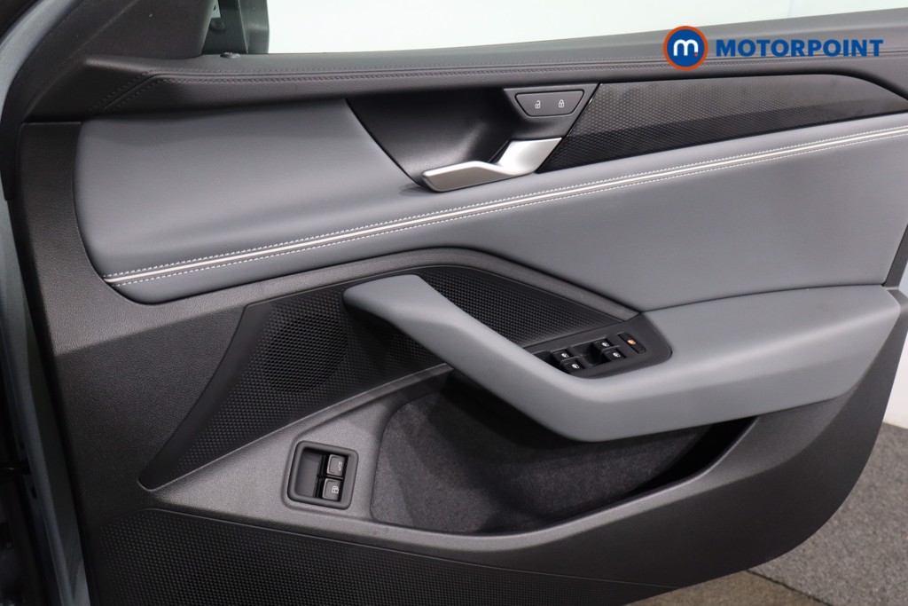Volkswagen Passat Life Automatic Petrol Plug-In Hybrid Estate - Stock Number (1578118) - 21st supplementary image