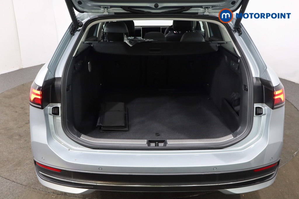Volkswagen Passat Life Automatic Petrol Plug-In Hybrid Estate - Stock Number (1578118) - 29th supplementary image
