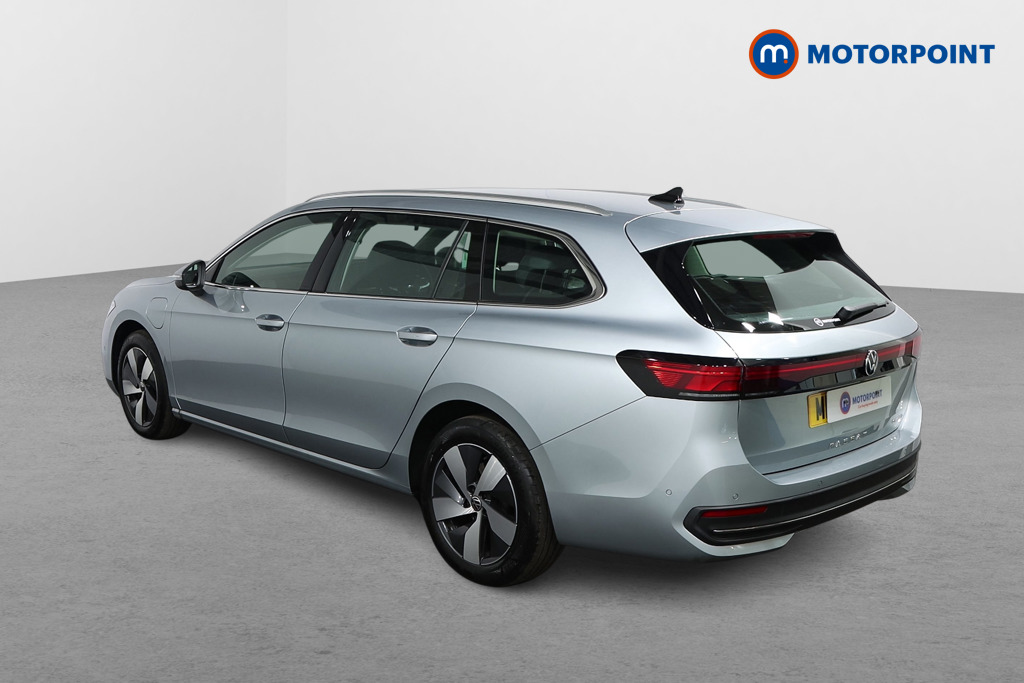 Volkswagen Passat Life Automatic Petrol Plug-In Hybrid Estate - Stock Number (1578118) - Passenger side rear corner