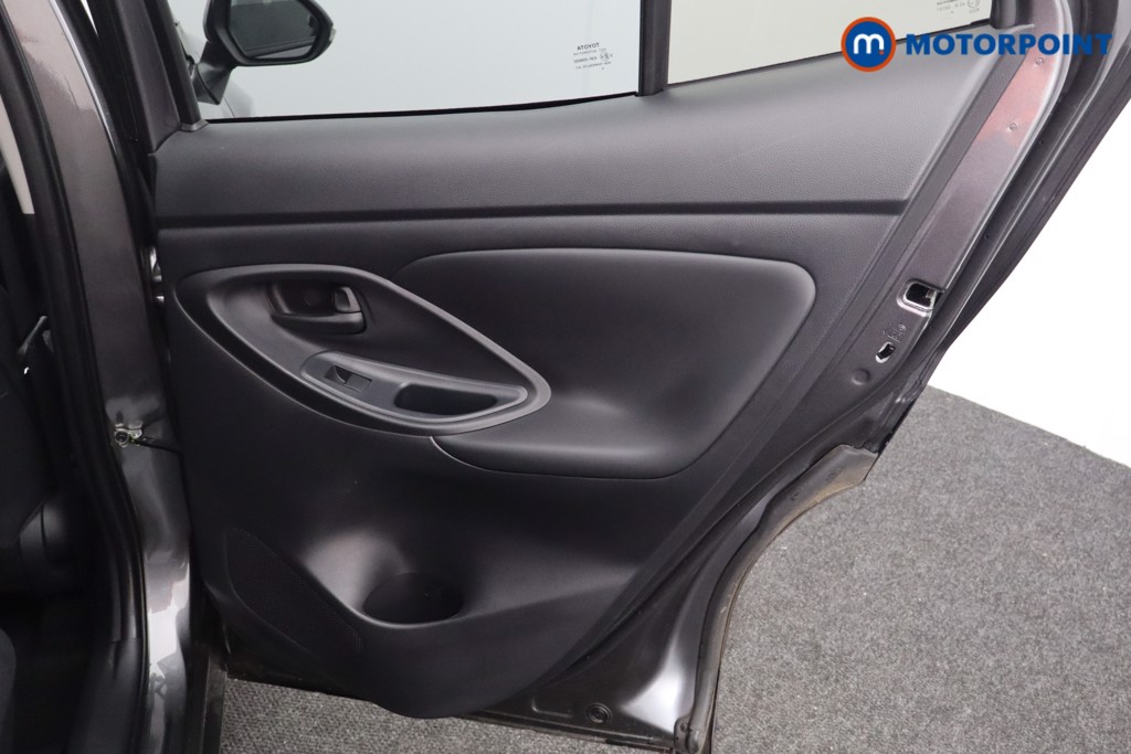 Toyota Yaris Cross Excel Automatic Petrol-Electric Hybrid Estate - Stock Number (1578241) - 15th supplementary image