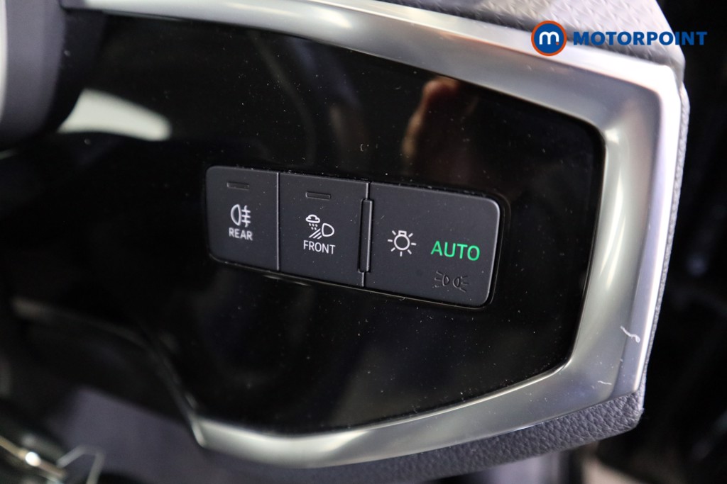 Audi Q3 Sport Automatic Petrol SUV - Stock Number (1578243) - 9th supplementary image