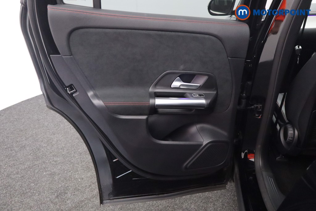 Mercedes-Benz EQA Amg Line Automatic Electric SUV - Stock Number (1578253) - 17th supplementary image