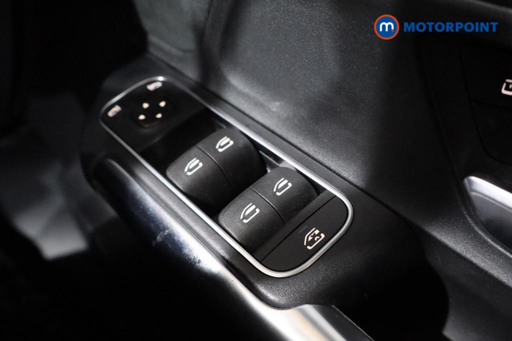 Mercedes-Benz GLA Amg Line Automatic Diesel SUV - Stock Number (1578281) - 10th supplementary image