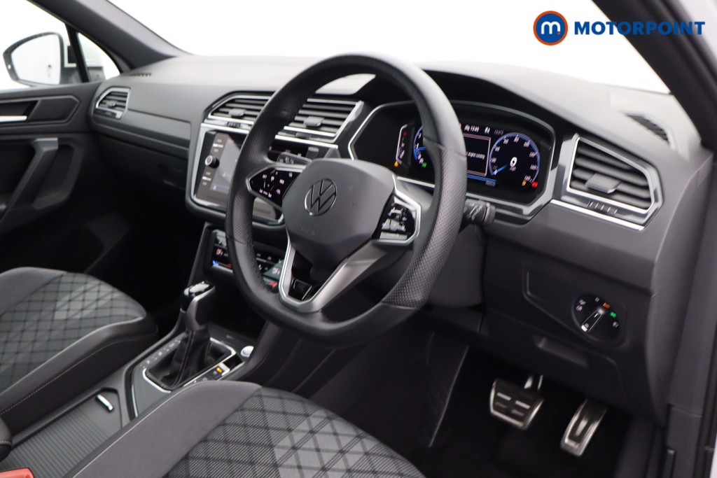 Volkswagen Tiguan R-Line Automatic Petrol SUV - Stock Number (1578295) - 4th supplementary image