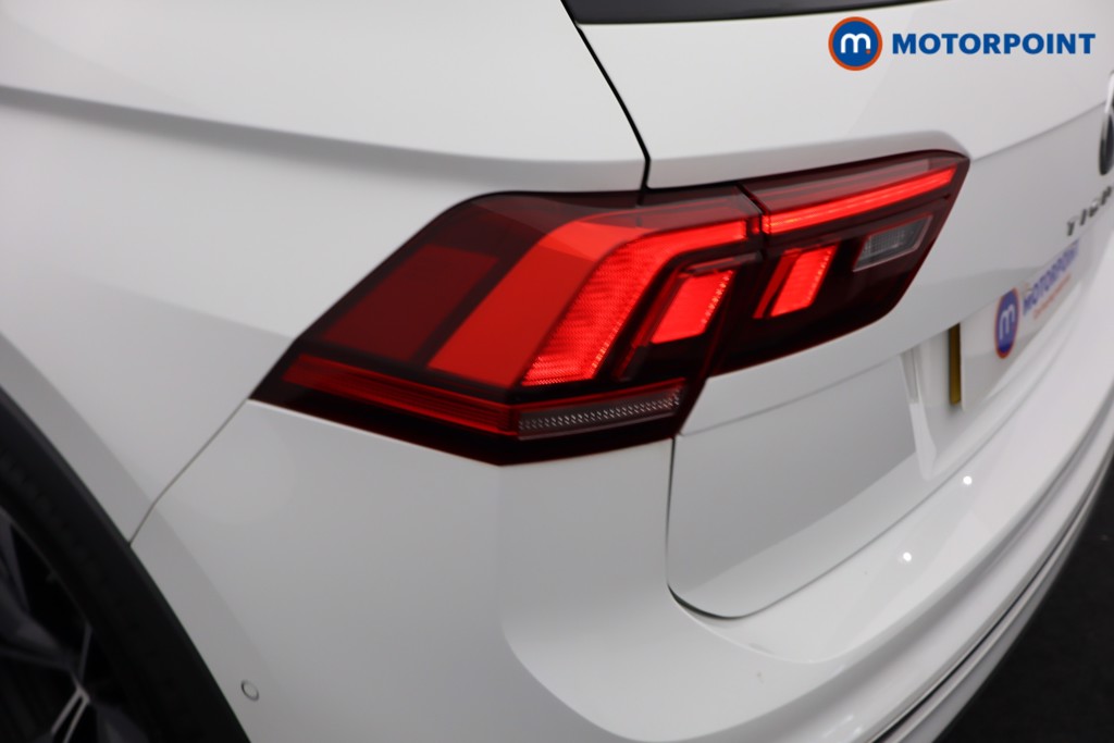 Volkswagen Tiguan R-Line Automatic Petrol SUV - Stock Number (1578295) - 26th supplementary image