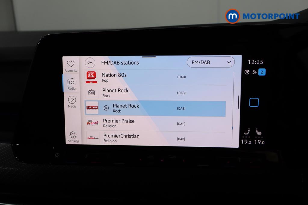 Volkswagen Golf R Automatic Petrol Hatchback - Stock Number (1578333) - 12th supplementary image