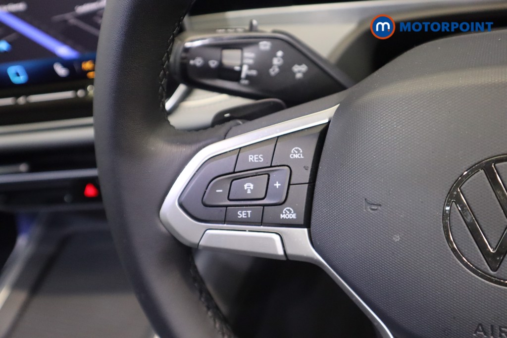 Volkswagen Passat Life Automatic Petrol Plug-In Hybrid Estate - Stock Number (1578389) - 11th supplementary image