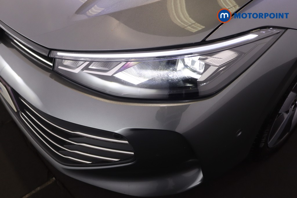 Volkswagen Passat Life Automatic Petrol Plug-In Hybrid Estate - Stock Number (1578389) - 23rd supplementary image
