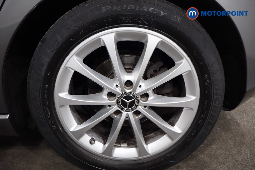Mercedes-Benz A Class Sport Automatic Diesel Hatchback - Stock Number (1578776) - 12th supplementary image
