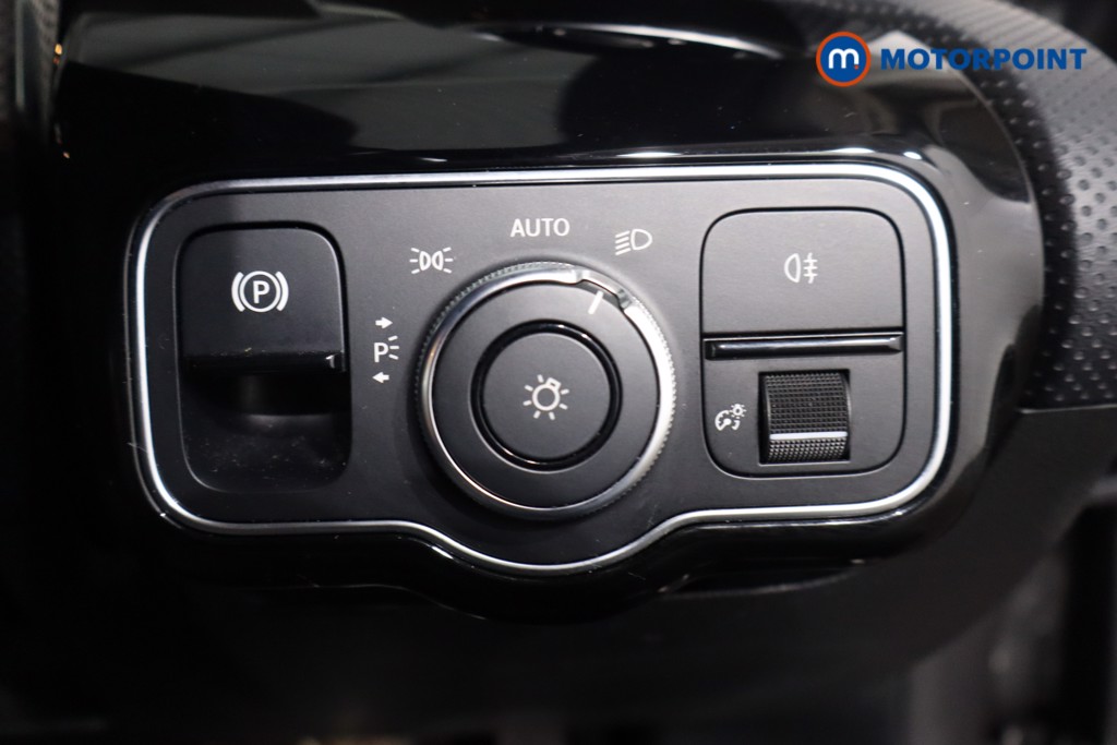 Mercedes-Benz A Class Sport Automatic Diesel Hatchback - Stock Number (1578776) - 24th supplementary image