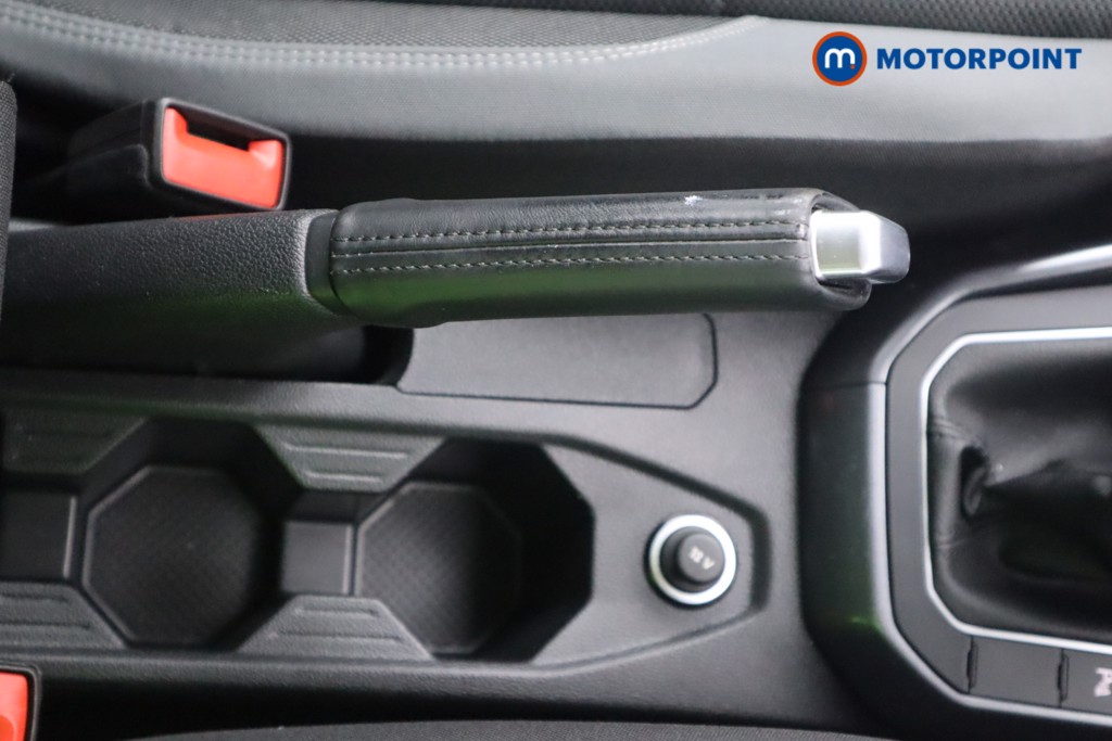 Mercedes-Benz CLA Amg Line Automatic Petrol Estate - Stock Number (1578831) - 5th supplementary image