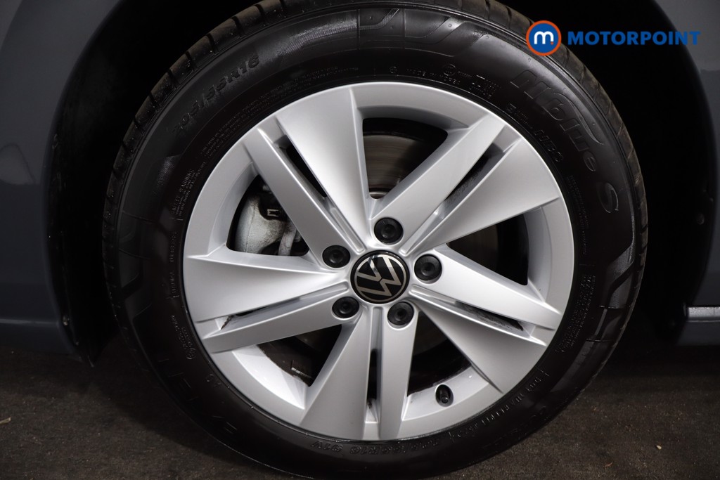 Volkswagen Golf Life Manual Diesel Estate - Stock Number (1578978) - 11th supplementary image