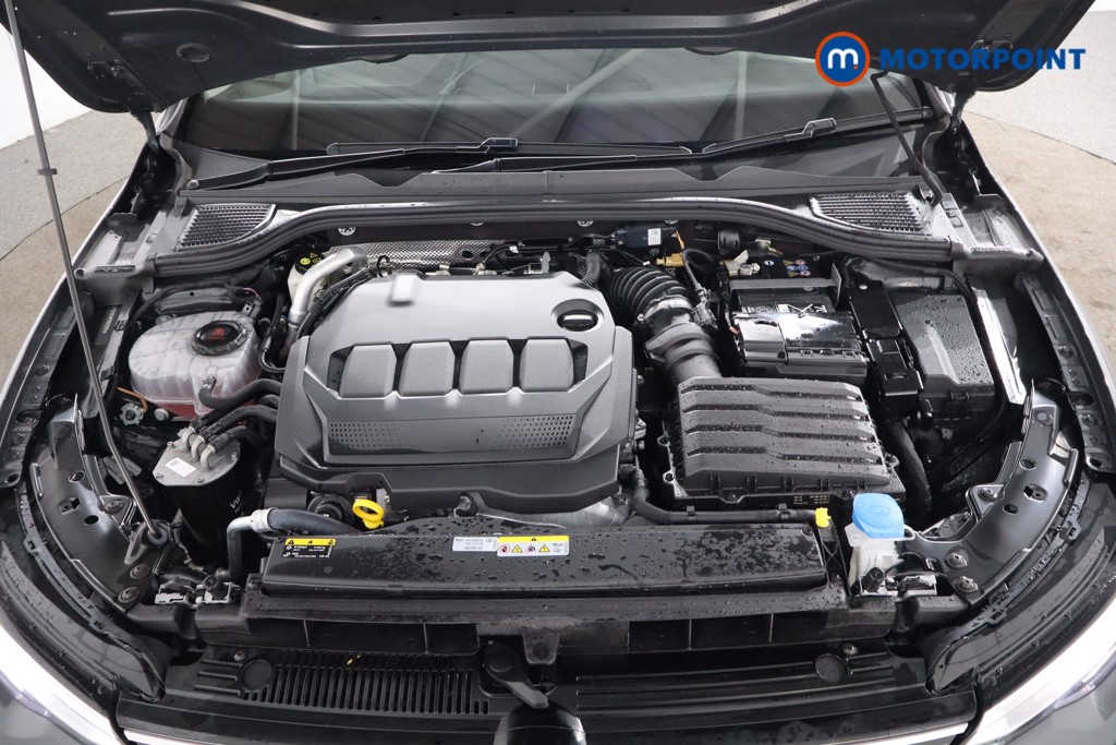 Volkswagen Golf Life Manual Diesel Estate - Stock Number (1578978) - 31st supplementary image