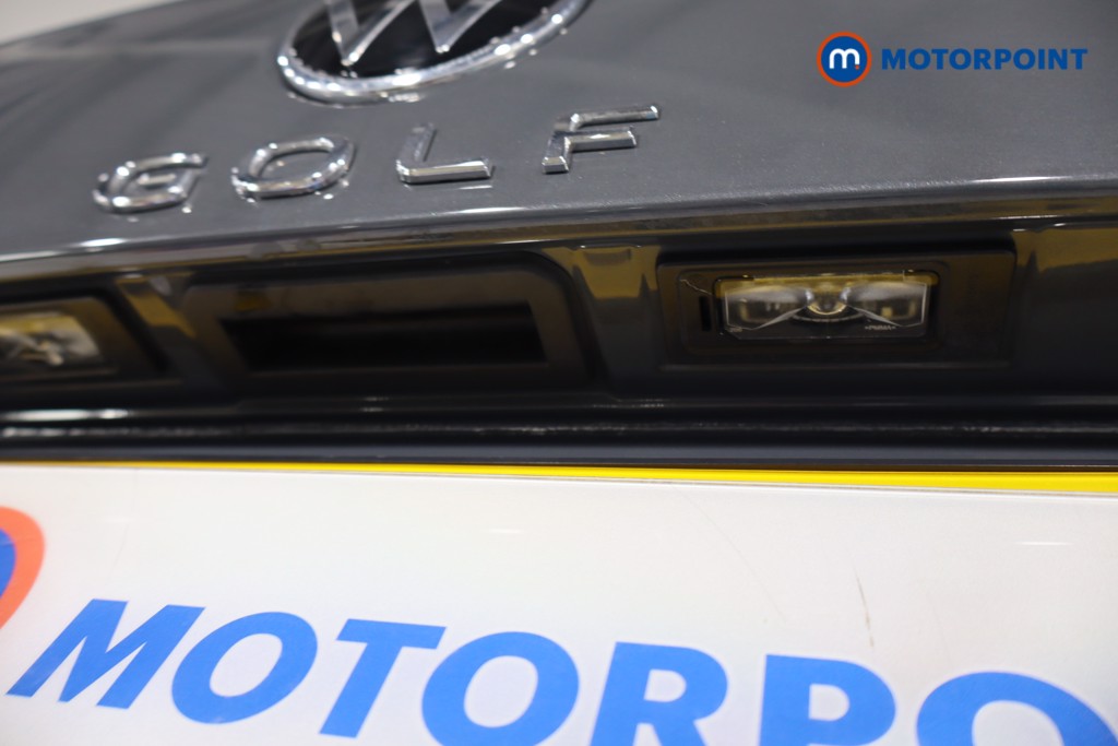 Volkswagen Golf Life Manual Diesel Estate - Stock Number (1578978) - 35th supplementary image