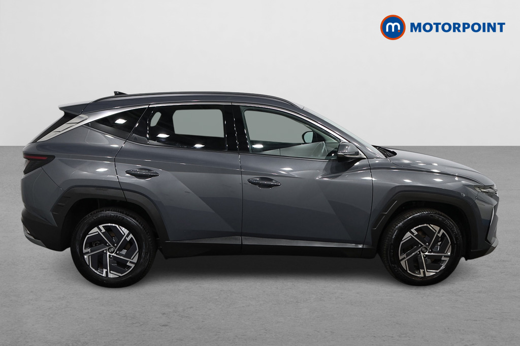 Hyundai Tucson Advance Automatic Petrol-Electric Hybrid SUV - Stock Number (1560347) - Drivers side