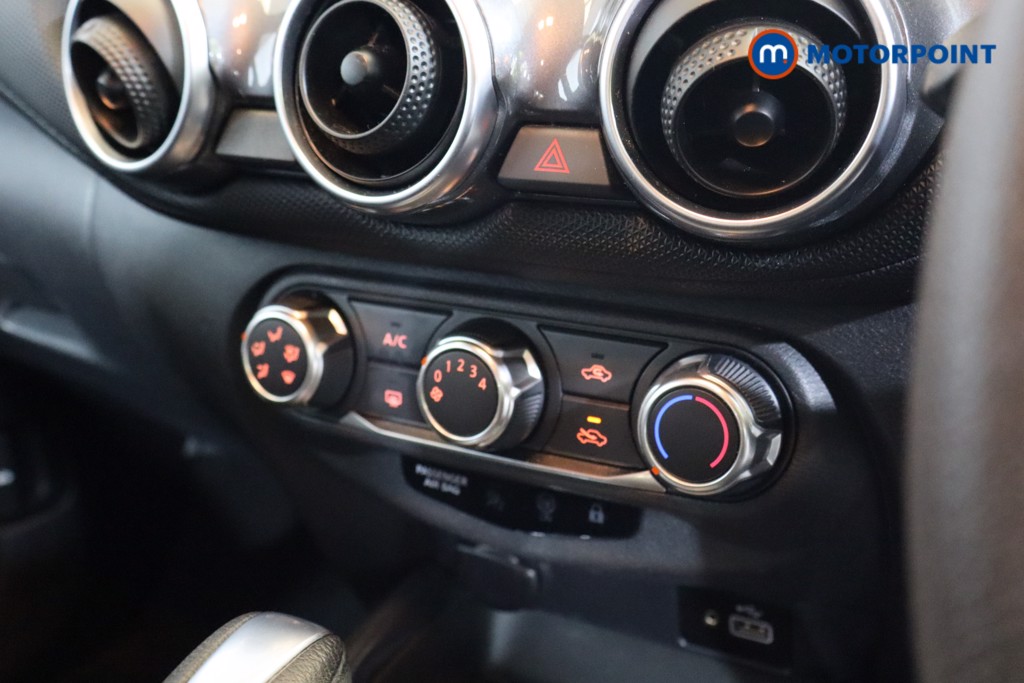 Nissan Juke Acenta Automatic Petrol SUV - Stock Number (1560825) - 6th supplementary image