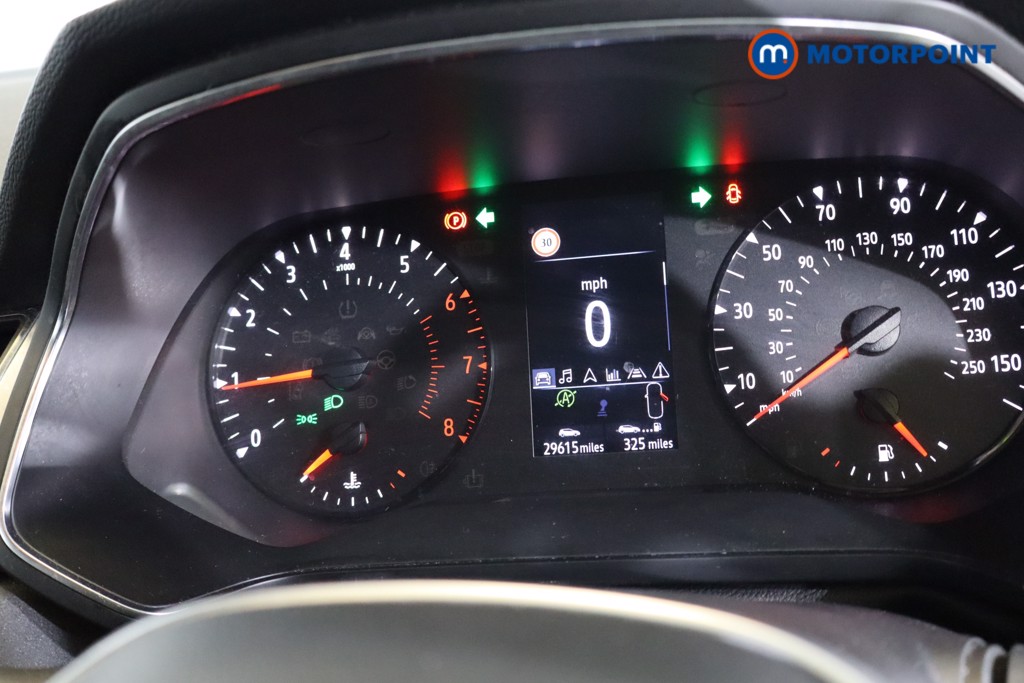 Renault Captur Iconic Manual Petrol SUV - Stock Number (1565123) - 2nd supplementary image