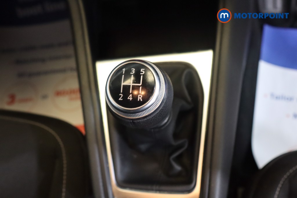 Renault Captur Iconic Manual Petrol SUV - Stock Number (1565123) - 7th supplementary image
