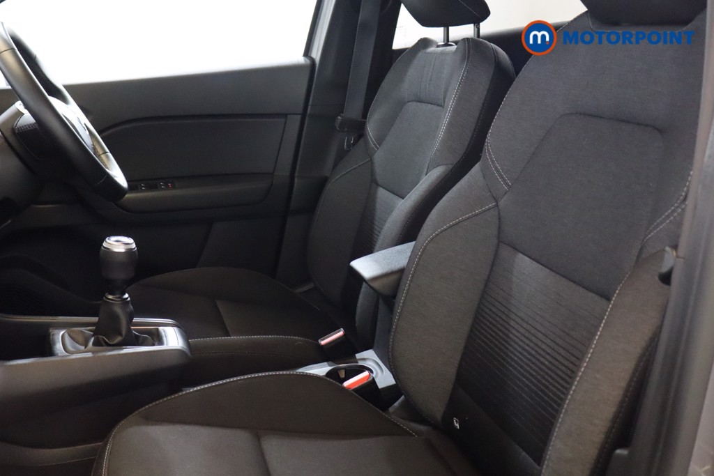 Renault Captur Iconic Manual Petrol SUV - Stock Number (1565123) - 11th supplementary image