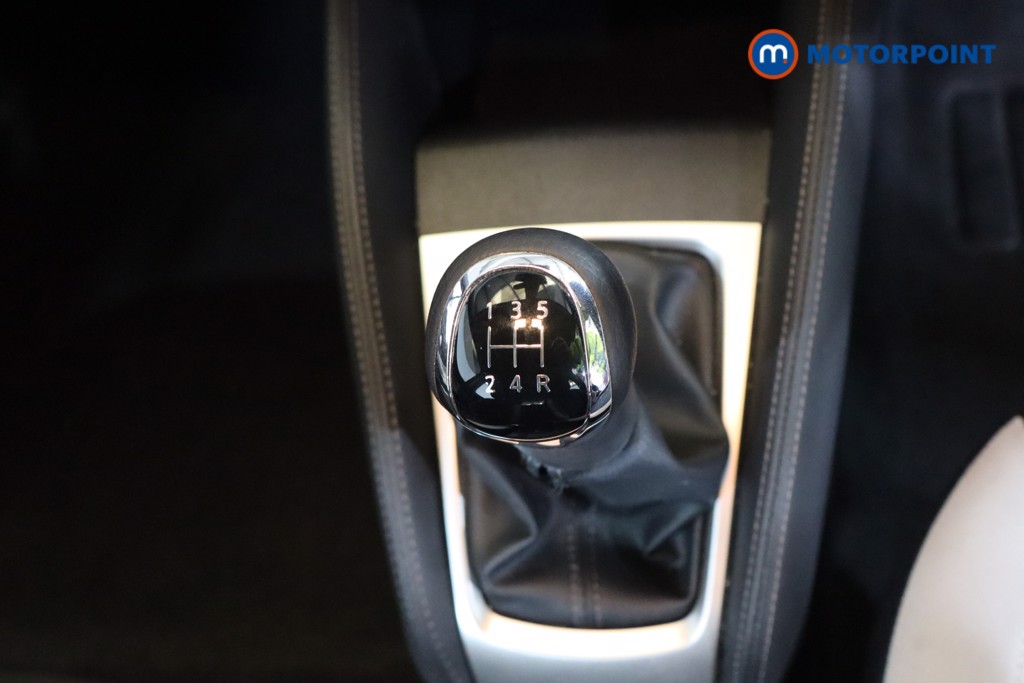 Nissan Micra Acenta Manual Diesel Hatchback - Stock Number (1566349) - 10th supplementary image