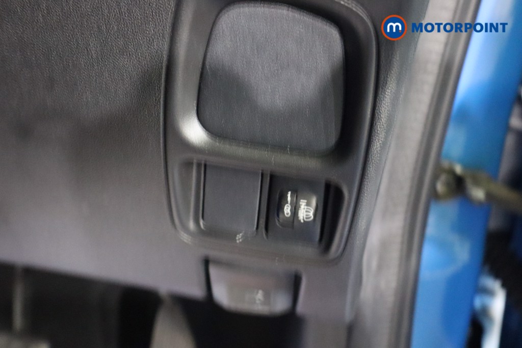 Peugeot 108 Active Manual Petrol Hatchback - Stock Number (1568465) - 5th supplementary image