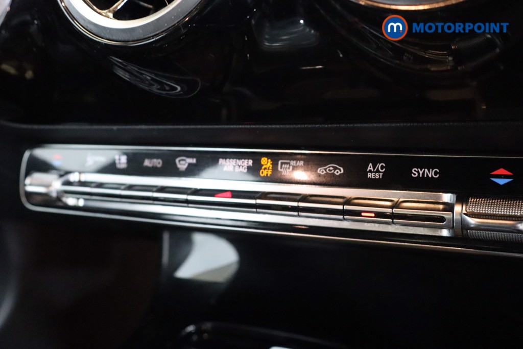 Mercedes-Benz A Class Sport Automatic Diesel Hatchback - Stock Number (1570600) - 7th supplementary image