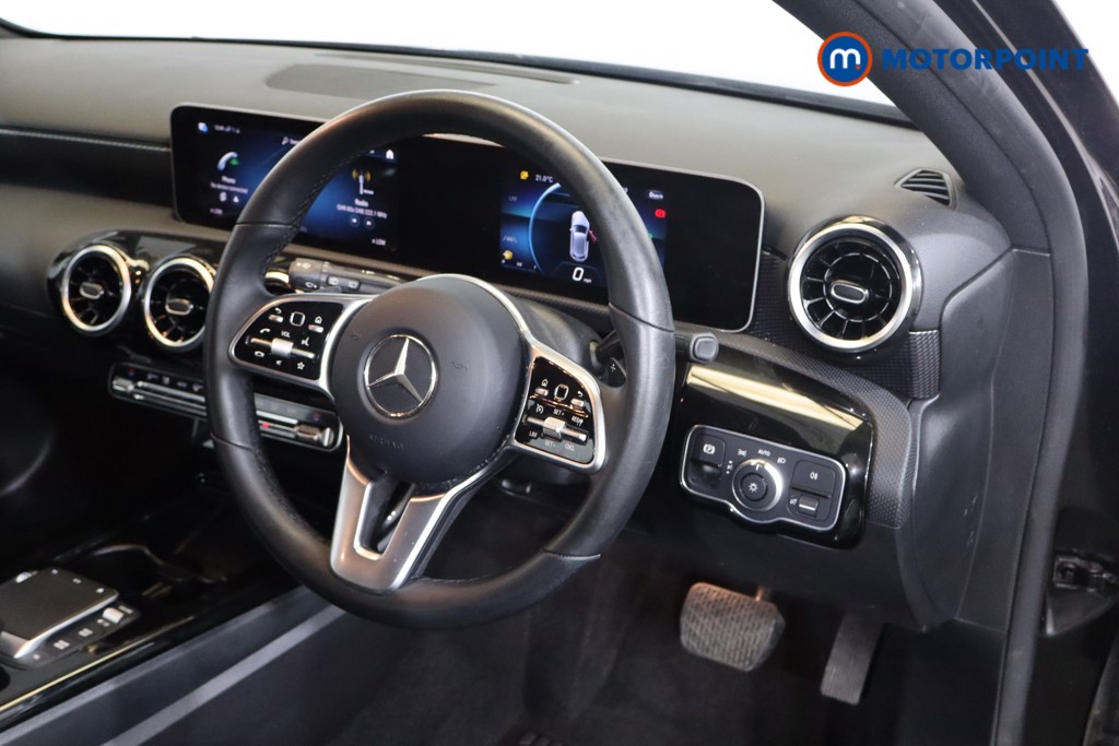 Mercedes-Benz A Class Sport Automatic Diesel Hatchback - Stock Number (1570600) - 1st supplementary image