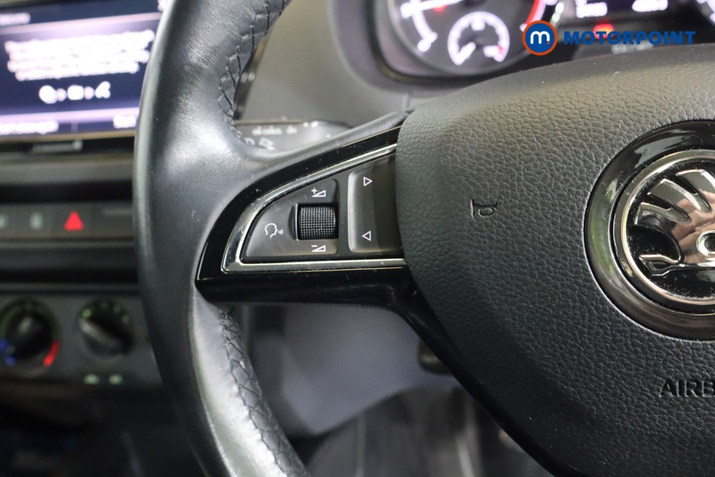 Skoda Fabia Colour Edition Manual Petrol Hatchback - Stock Number (1574463) - 3rd supplementary image