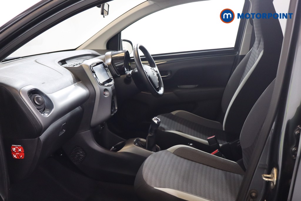 Toyota Aygo X-Trend Manual Petrol Hatchback - Stock Number (1574959) - 9th supplementary image